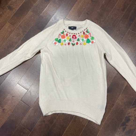 sold🚫 Christmas sweater w decals - Picture 2 of 4